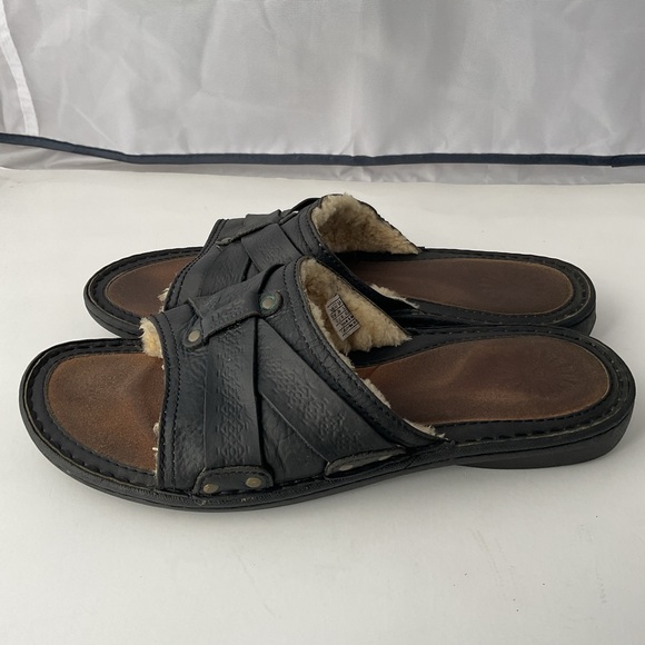 UGG Wainscott Black Leather Cross Strap Luxury Sandal Slides Mens Size 12 - Picture 4 of 10